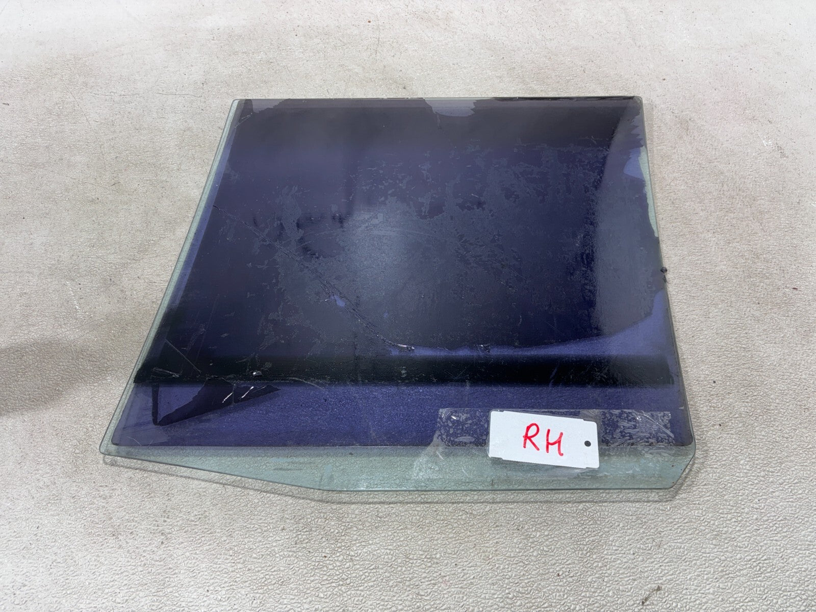 1991-1997 Toyota Land Cruiser Rear Right Door Glass Window Oem
