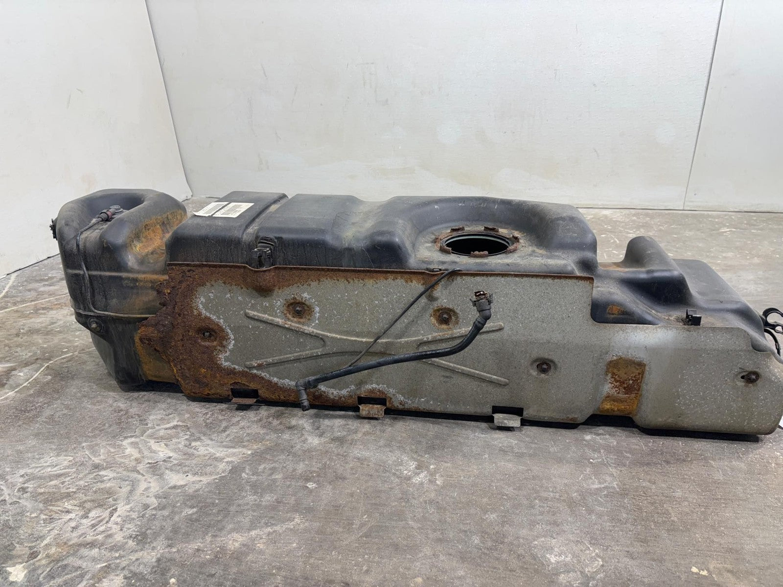 05-13 Chevrolet Silverado 1500 4.3L Fuel Gas Tank Reservoir 34 Gallon OEM