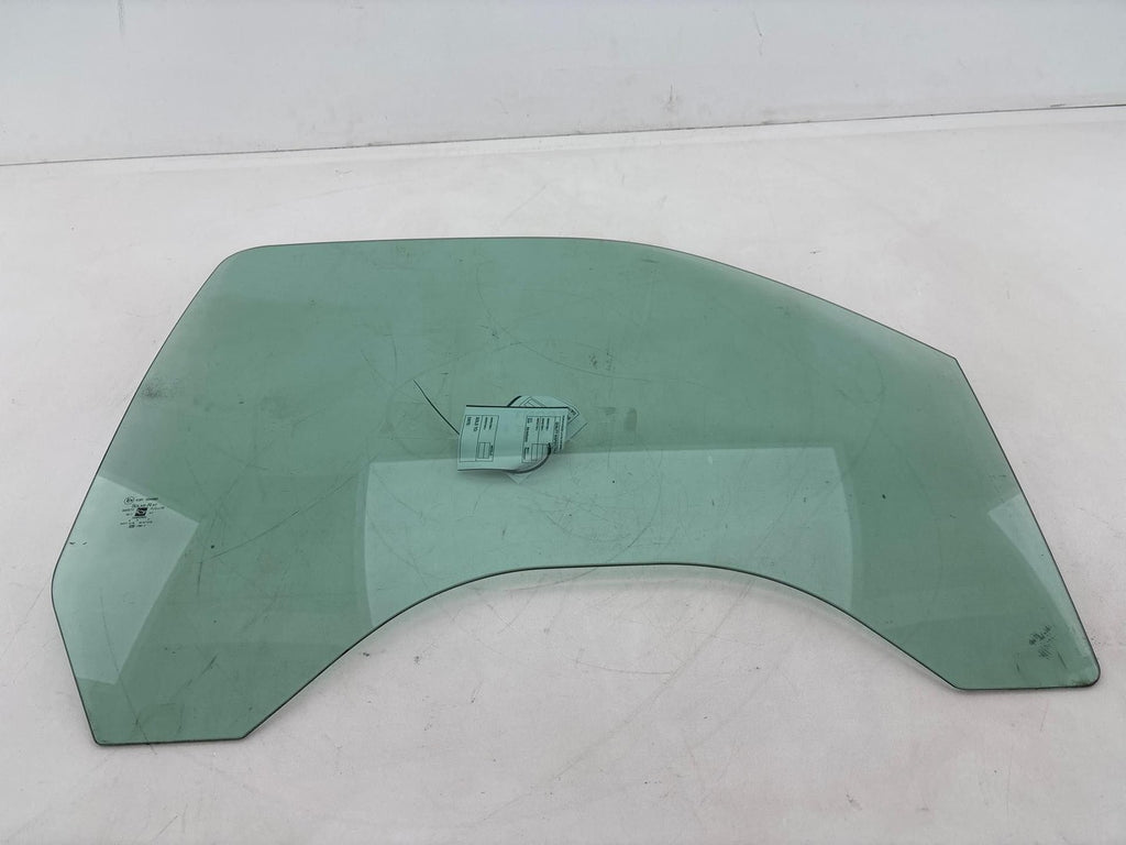 1999-2007 Chevrolet Silverado 1500 Front Right Door Window Glass OEM