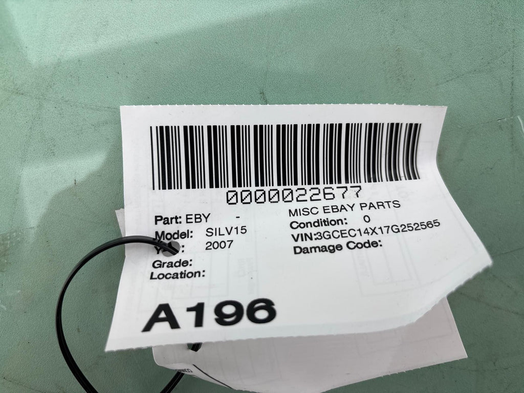 1999-2007 Chevrolet Silverado 1500 Front Right Door Window Glass OEM