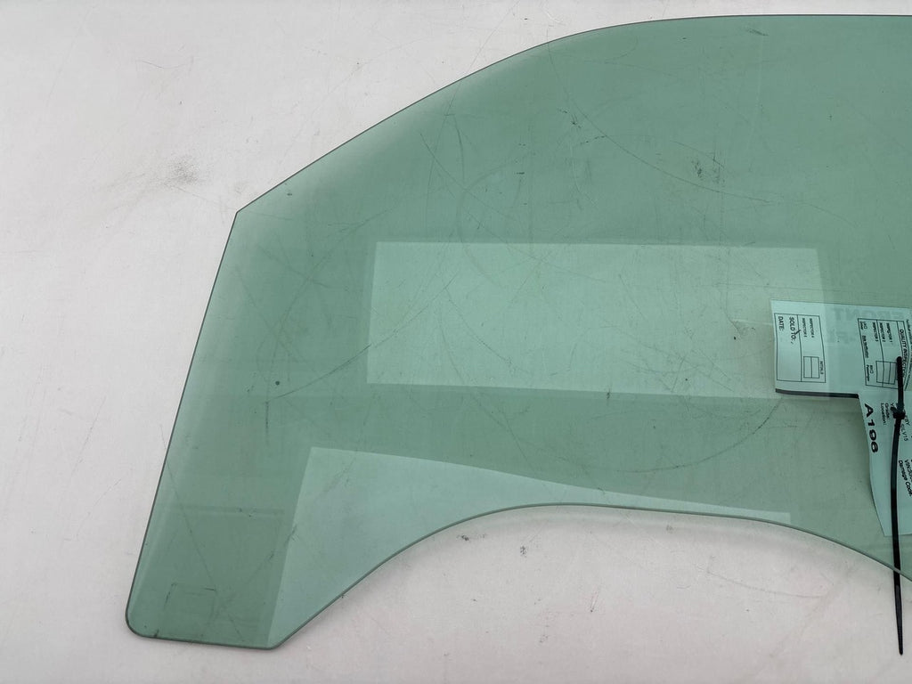 1999-2007 Chevrolet Silverado 1500 Front Left Door Window Glass OEM