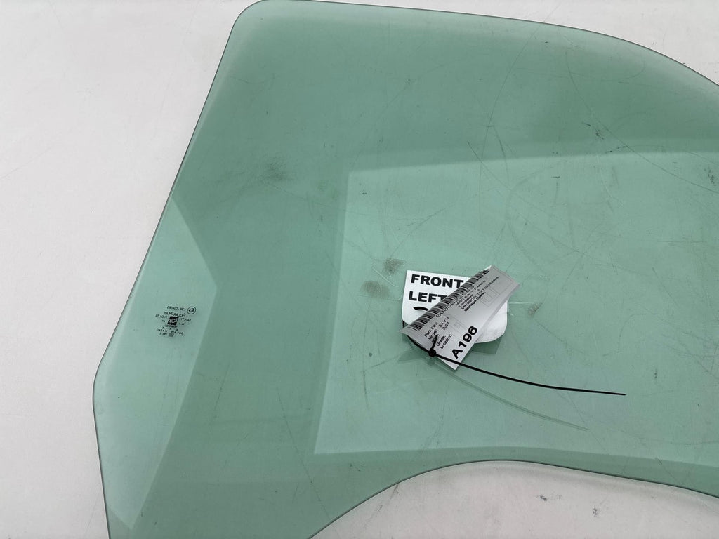 1999-2007 Chevrolet Silverado 1500 Front Left Door Window Glass OEM