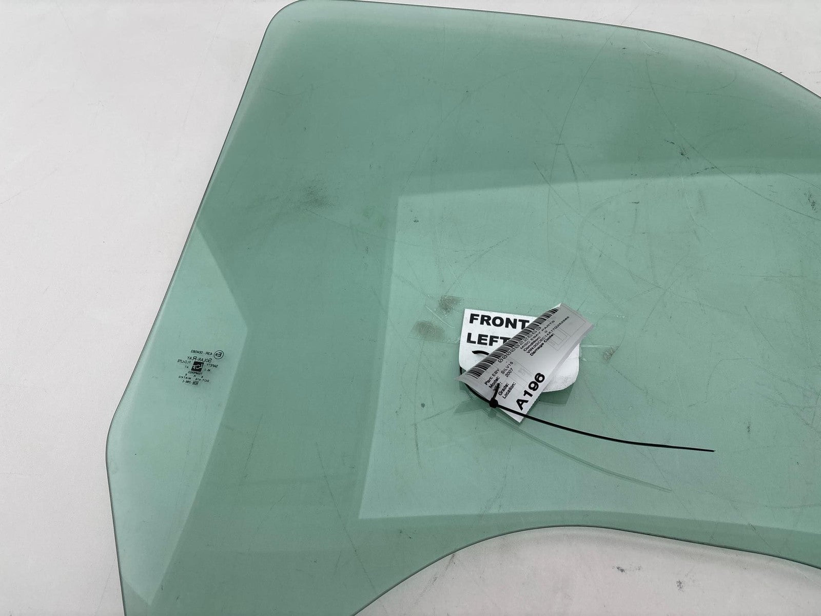 1999-2007 Chevrolet Silverado 1500 Front Left Door Window Glass OEM