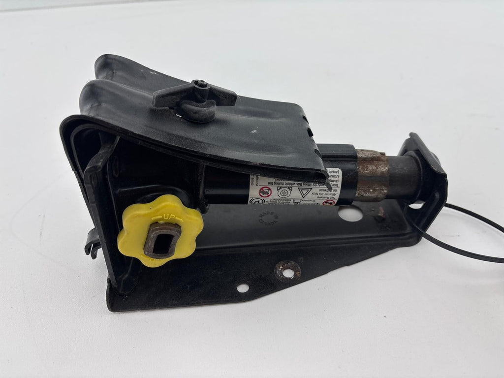 05 -14 Chevrolet Silverado Tahoe Suburban Spare Tire Emergency Bottle Jack OEM