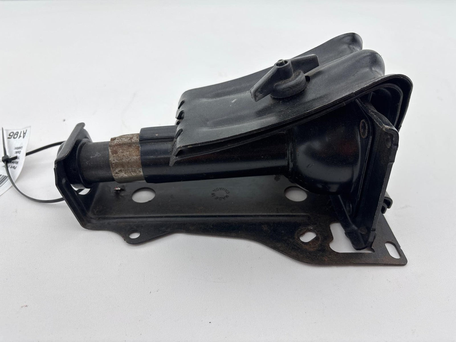 05 -14 Chevrolet Silverado Tahoe Suburban Spare Tire Emergency Bottle Jack OEM