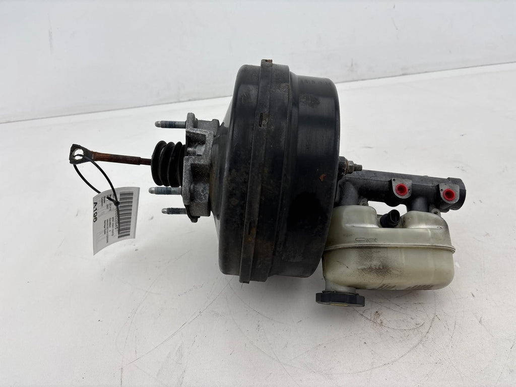 05-07 Chevrolet Silverado 1500 Brake Booster Master Cylinder W/ Reservoir OEM