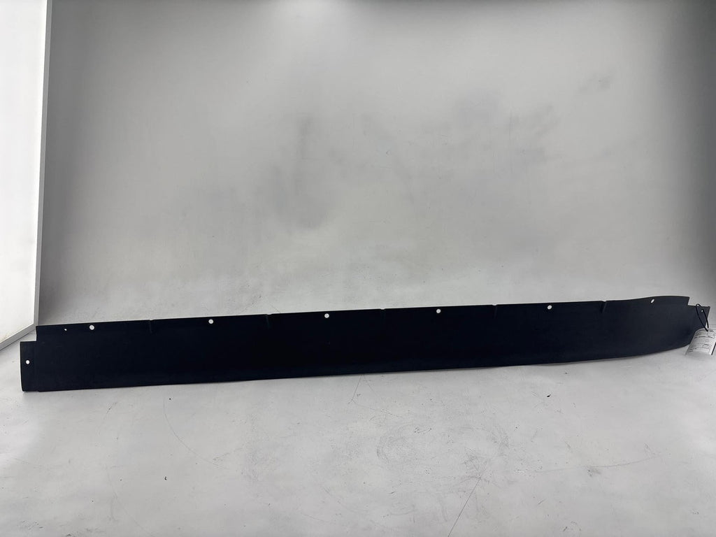 03-09 Hummer H2 Right Passenger Side Rocker Panel Skirt Molding Oem