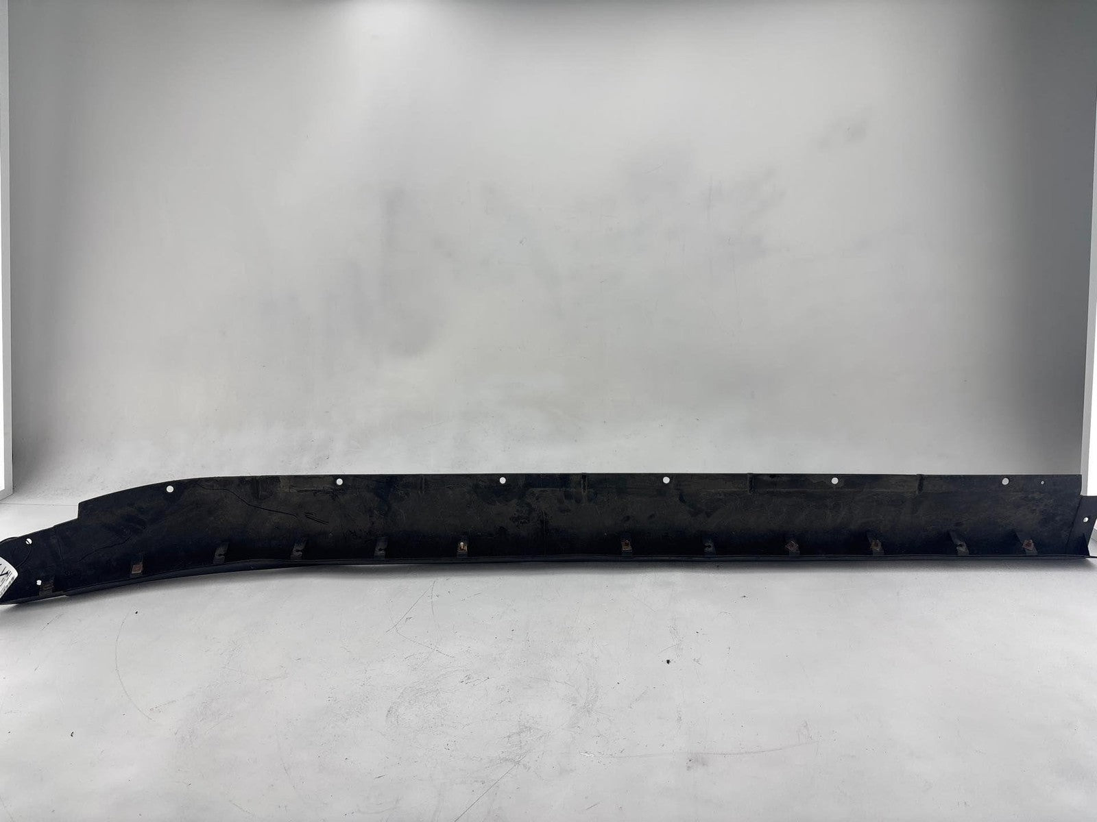 03-09 Hummer H2 Right Passenger Side Rocker Panel Skirt Molding Oem