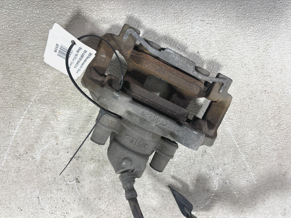 06-12 Mercedes Gl320 Gl350 Gl450 Ml500 Rear Left  Side Brake Caliper