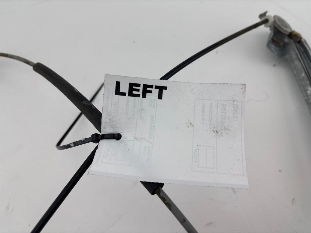 1999-2007 Chevrolet Silverado 1500 Front Left Door Manual Window Regulator OEM