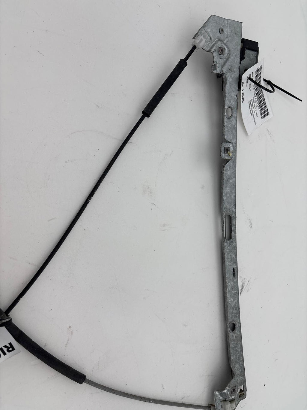 1999-2007 Chevrolet Silverado 1500 Front Right Door Manual Window Regulator OEM