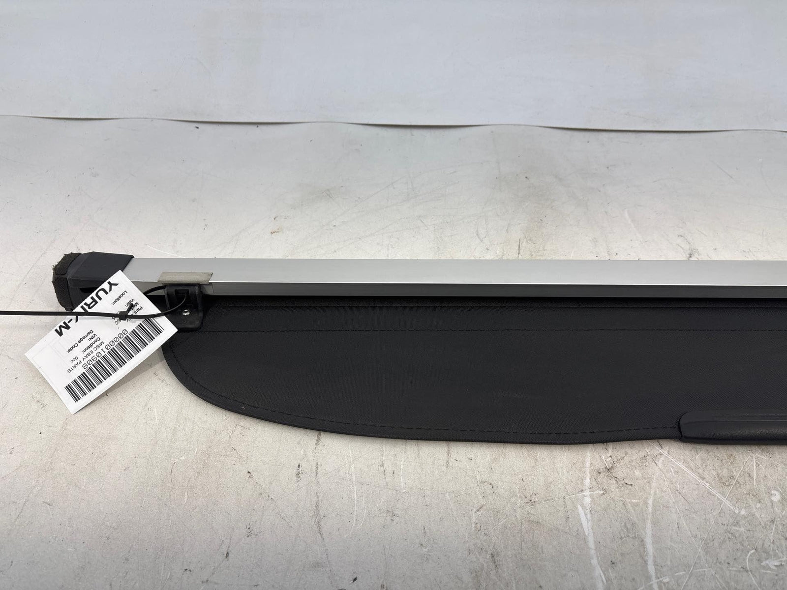 20-22 Subaru Outback Rear Trunk Cargo Tonneau Cover Oem