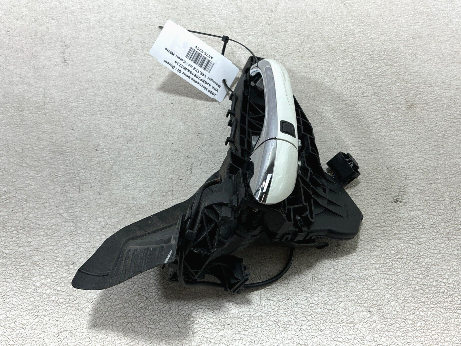 06-13 Mercedes Gl550 Gl450 Front Right Exterior Door Handle Keyless