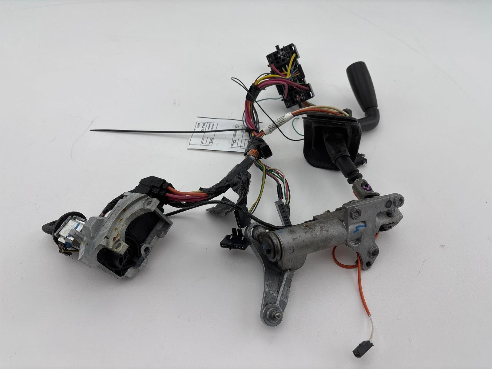 03-07 Chevy Silverado Ignition Lock Cylinder Assembly W/ Gear Shifter Lever OEM