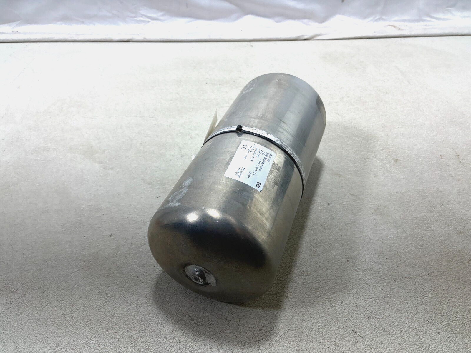 03-12 Mercedes Ml Gl Airmatic Suspension Air Compressor Cylinder Rear Diesel