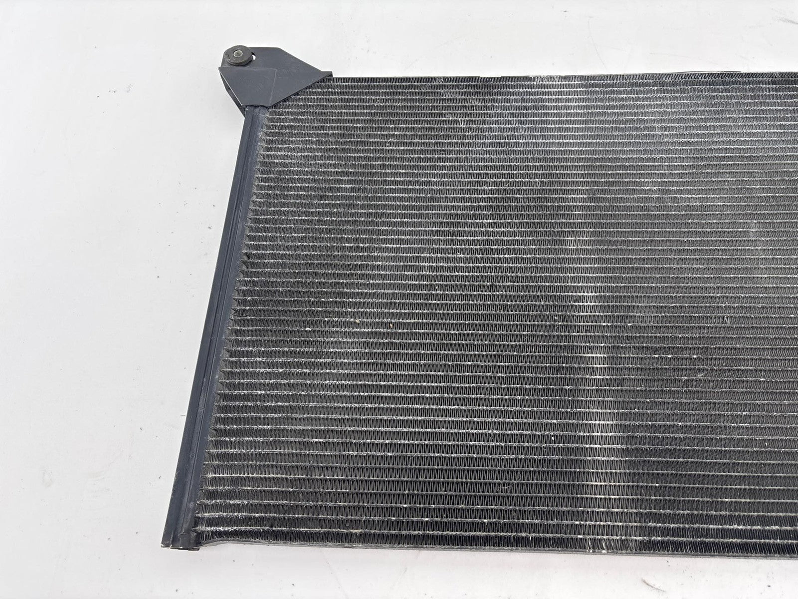 1999-2013 Chevrolet Silverado 1500 A/C Air Conditioning Condenser OEM