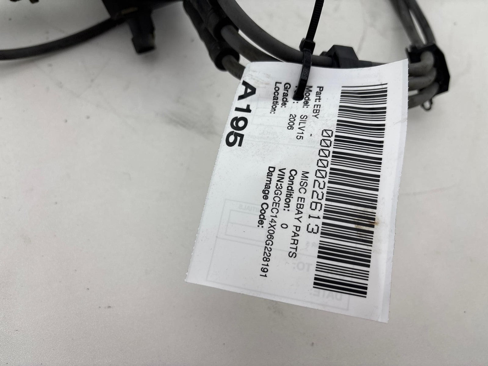 1999-2007 Chevrolet Silverado 1500 4.3L Distributor W/ Spark Plug Wire OEM