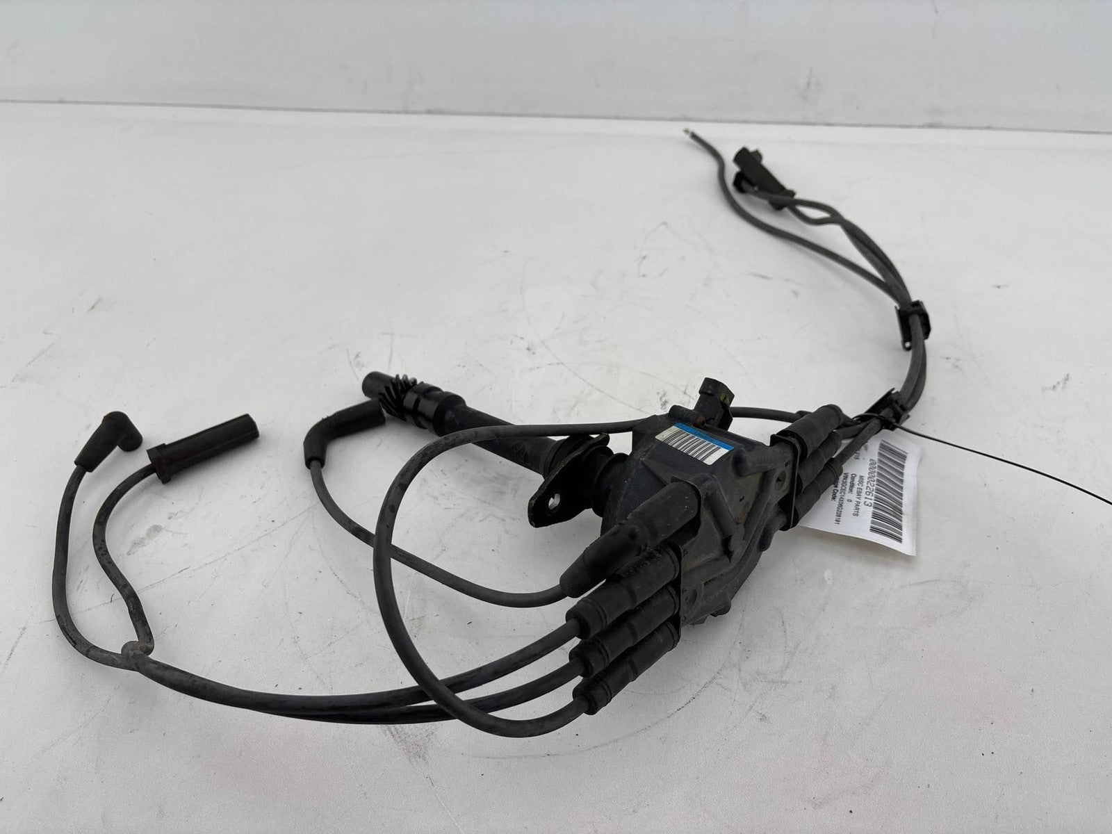 1999-2007 Chevrolet Silverado 1500 4.3L Distributor W/ Spark Plug Wire OEM