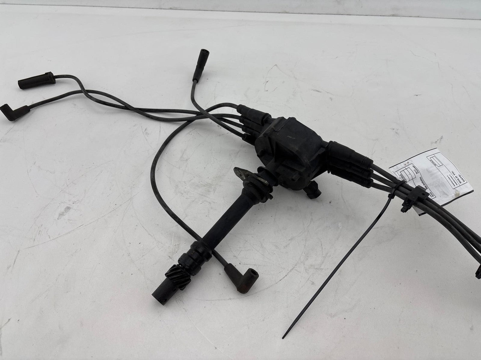 1999-2007 Chevrolet Silverado 1500 4.3L Distributor W/ Spark Plug Wire OEM