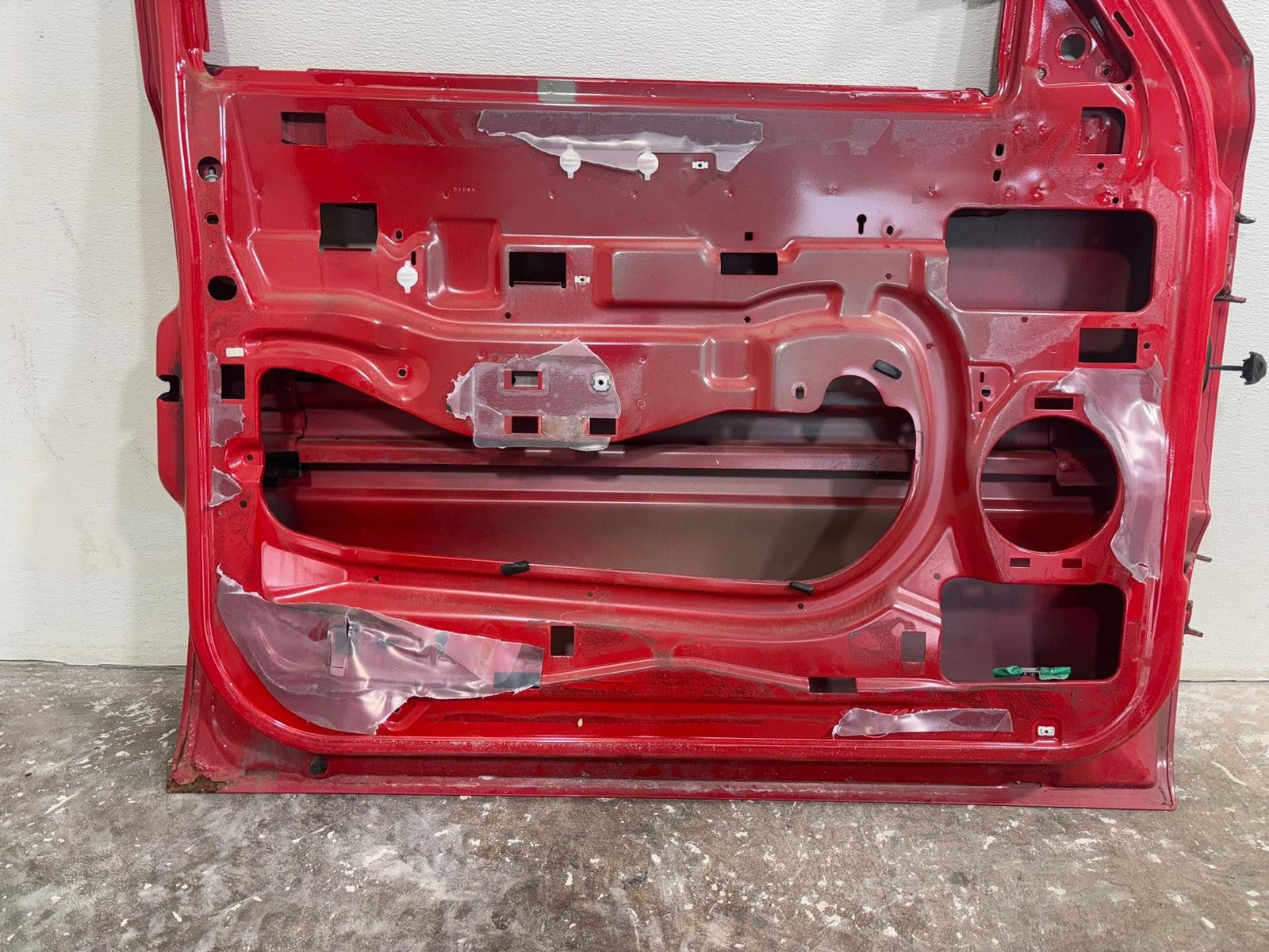 1999-2007 Chevrolet Silverado 1500 Front Left Door Shell Panel OEM