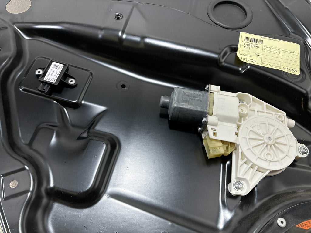 07-12 Mercedes Gl320 Gl450 Rear Left Door Window Regulator Frame Panel Oem