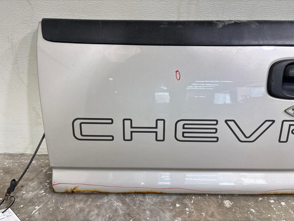 1999-2007 Chevrolet Silverado 1500 Pickup Rear Trunk Decklid Tail Lift Gate OEM