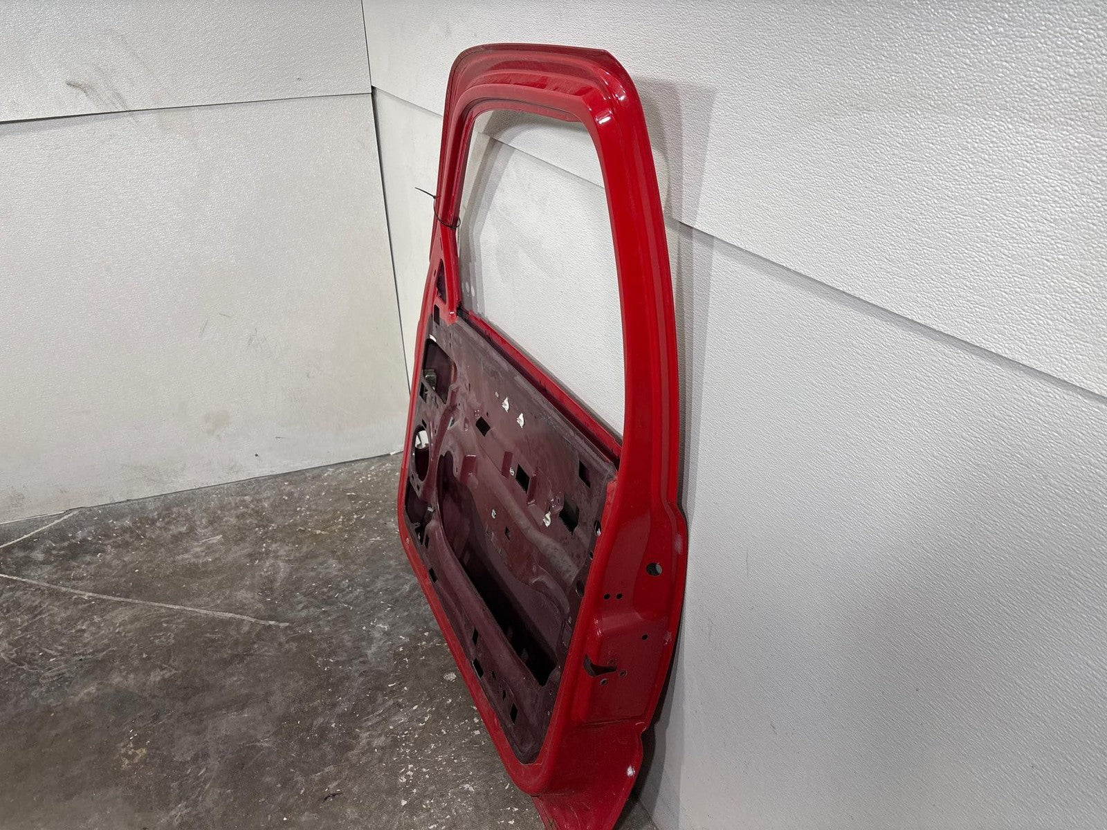 1999-2007 Chevrolet Silverado 1500 Front Right Door Shell Panel OEM
