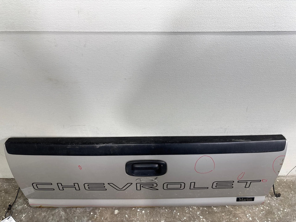 1999-2007 Chevrolet Silverado 1500 Pickup Rear Trunk Decklid Tail Lift Gate OEM