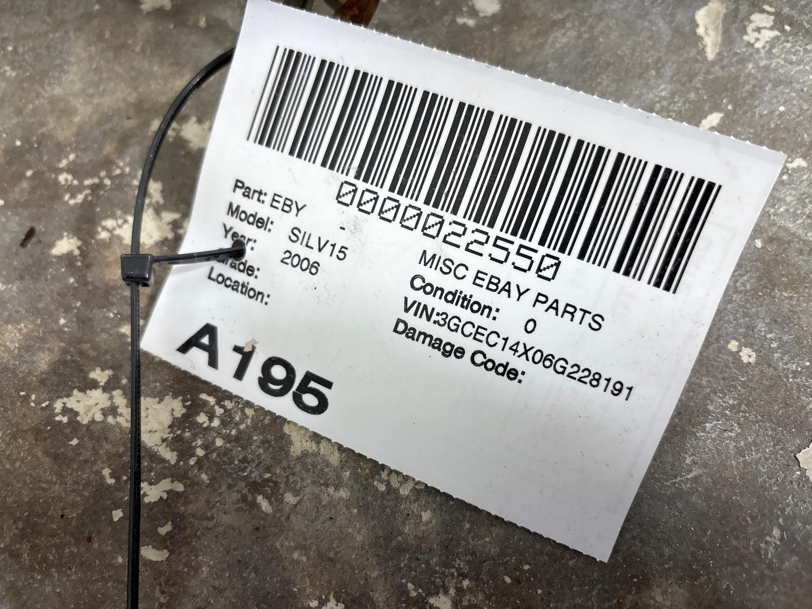 1999-2007 Chevrolet Silverado 1500 Pickup Rear Trunk Decklid Tail Lift Gate OEM