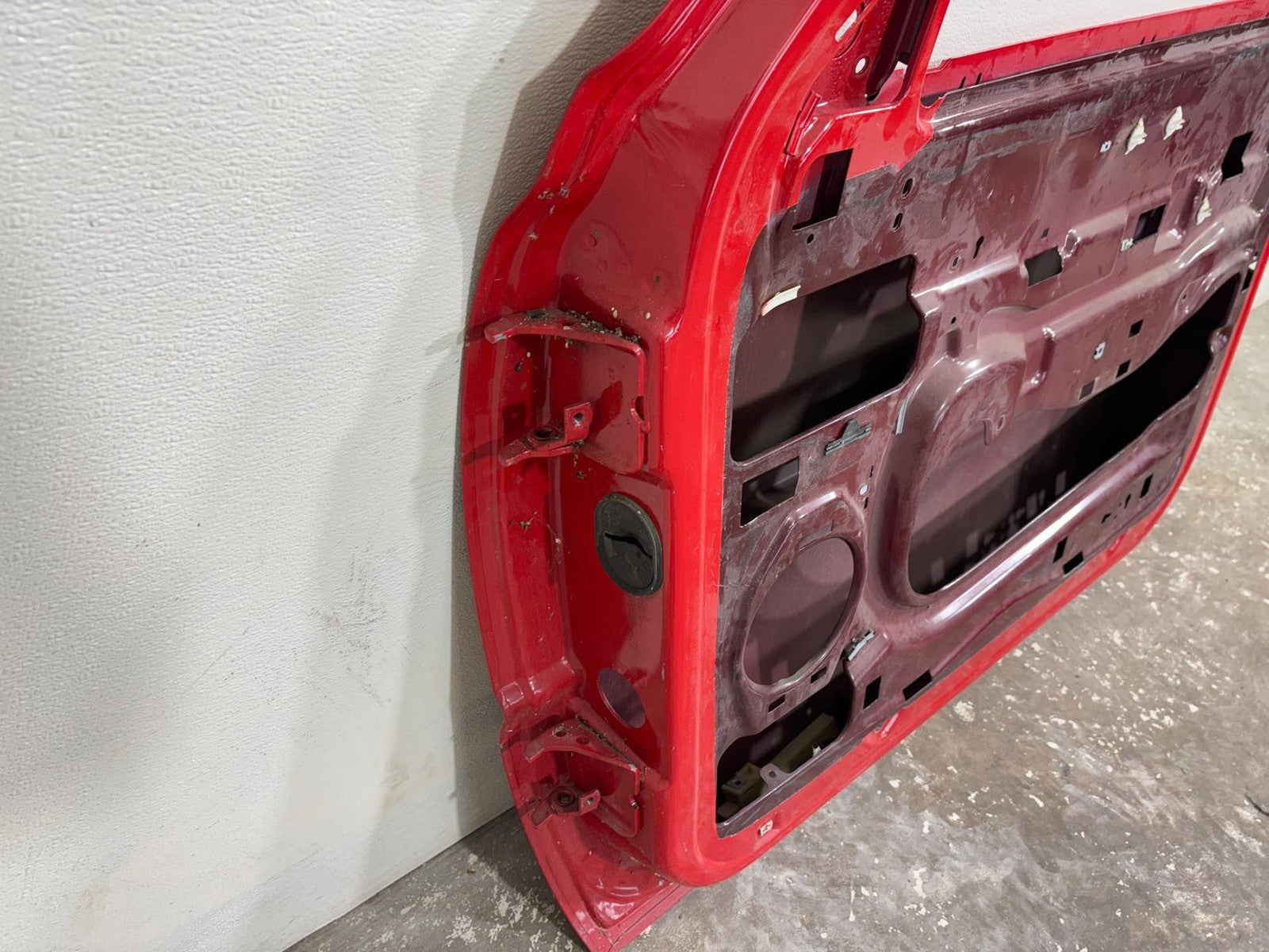 1999-2007 Chevrolet Silverado 1500 Front Right Door Shell Panel OEM