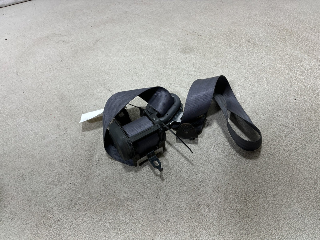 1992 Toyota Land Cruiser Rear Left Side Seat Belt Seatbelt Retractor Black Oem