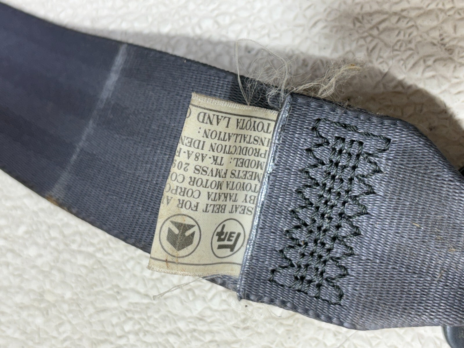 1992 Toyota Land Cruiser Rear Left Side Seat Belt Seatbelt Retractor Black Oem