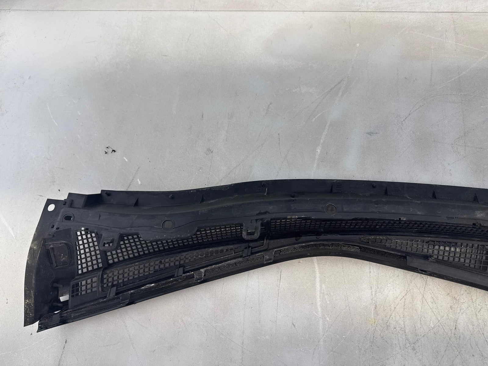 13-19 Nissan Sentra Front Windshield Cowl Grille 66862-3Sg0A Oem