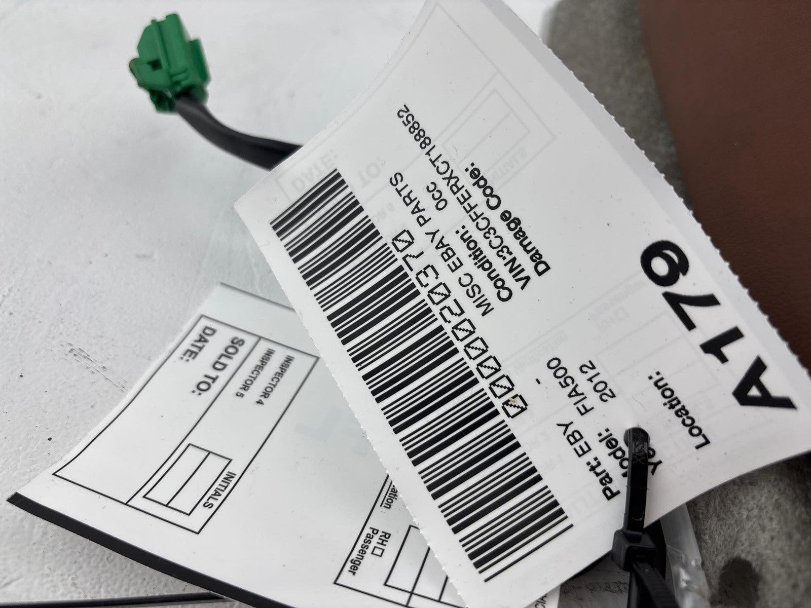 12-18 Fiat 500 Front Left Lower Seat Bottom Cushion Oem