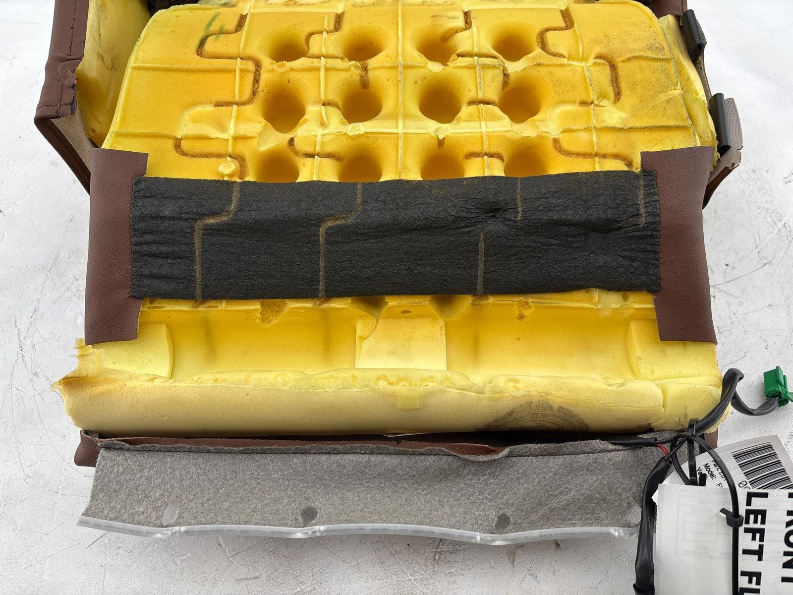 12-18 Fiat 500 Front Left Lower Seat Bottom Cushion Oem