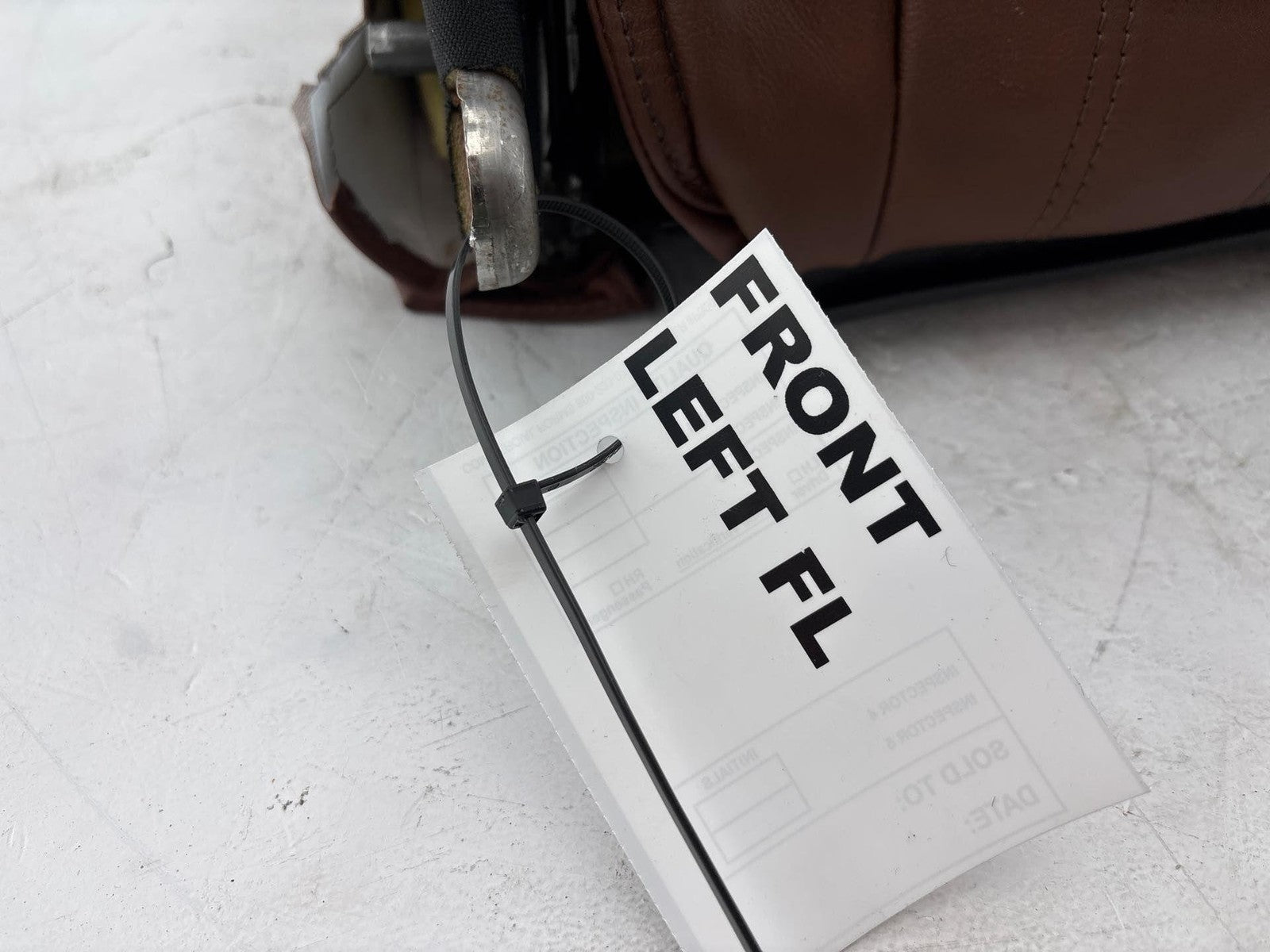 12-18 Fiat 500 Front Left Upper Seat Cushion Oem