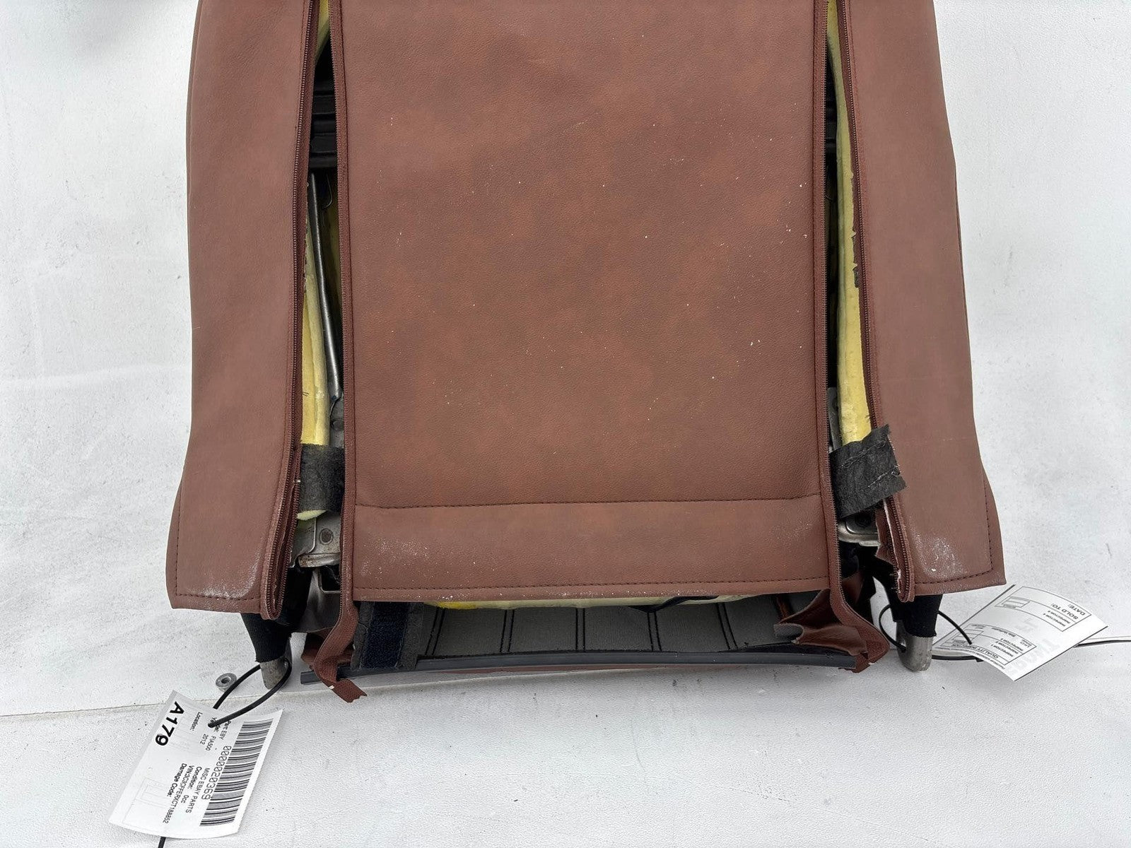 12-18 Fiat 500 Front Left Upper Seat Cushion Oem