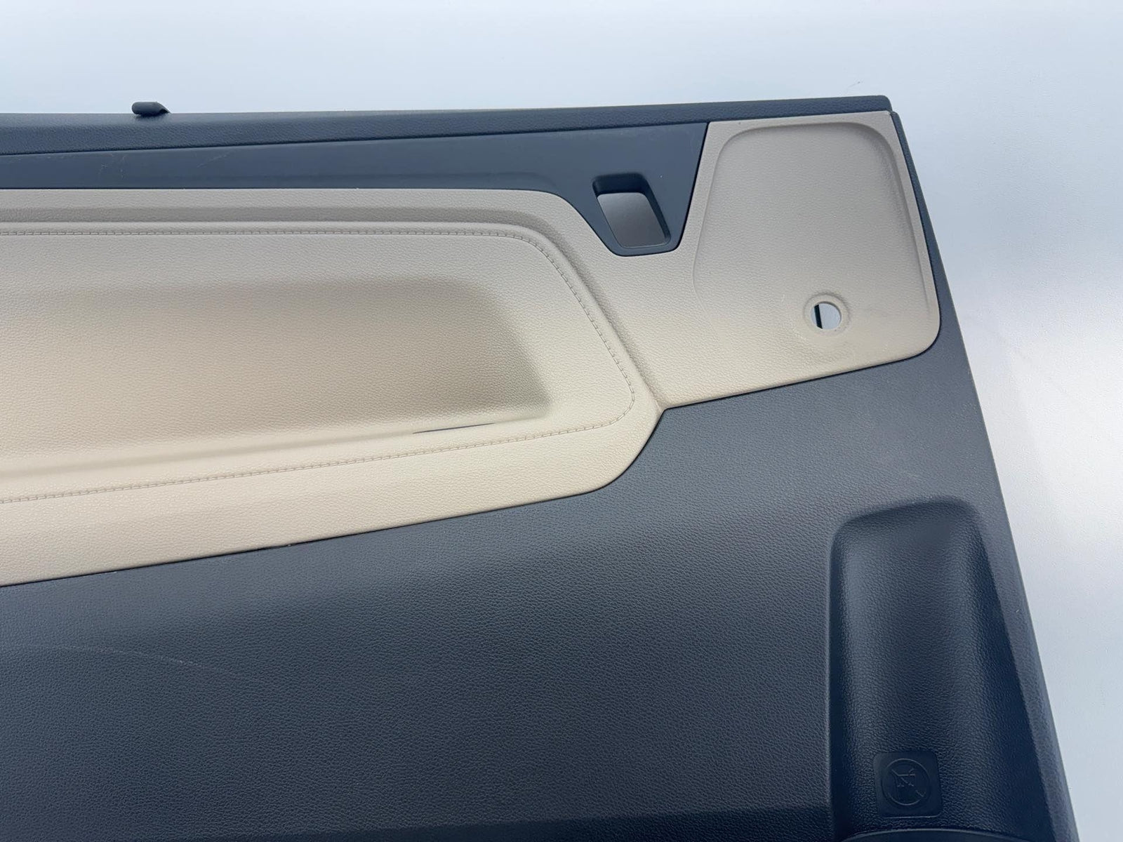 18-24 Honda Odyssey Rear Left Driver Side Sliding Interior Door Panel