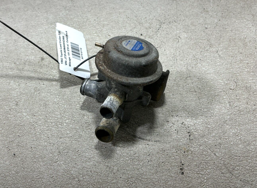 1991-1992 Toyota Land Cruiser Vacuum Air Switch Valve 25710-61031 Oem