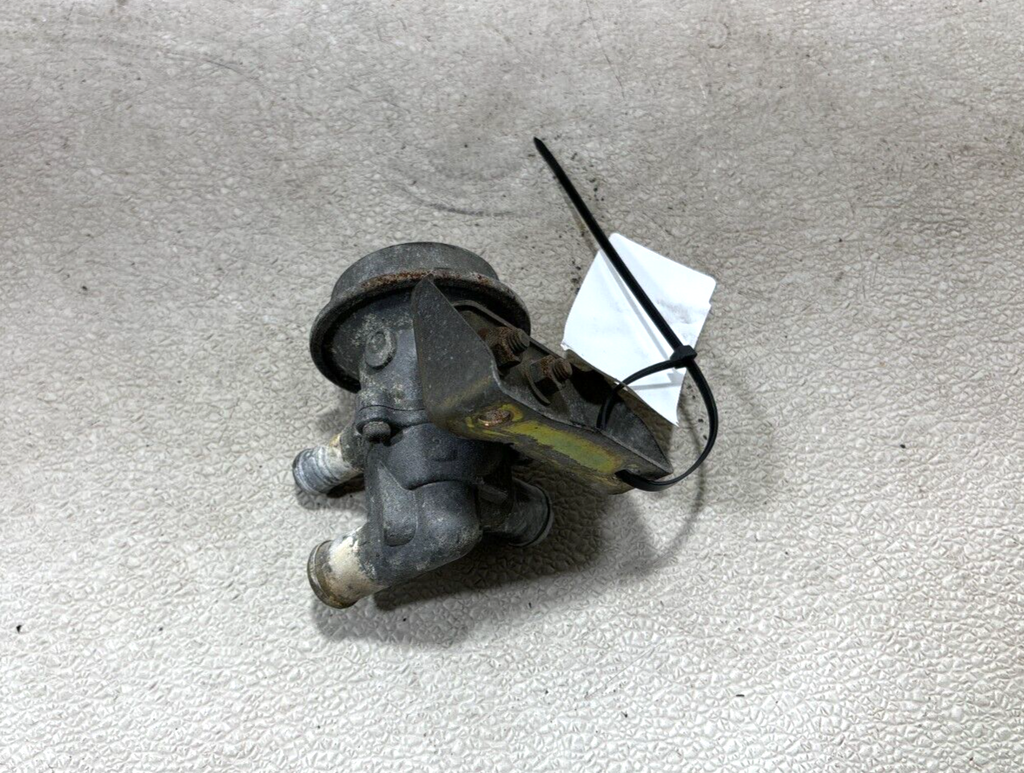 1991-1992 Toyota Land Cruiser Vacuum Air Switch Valve 25710-61031 Oem