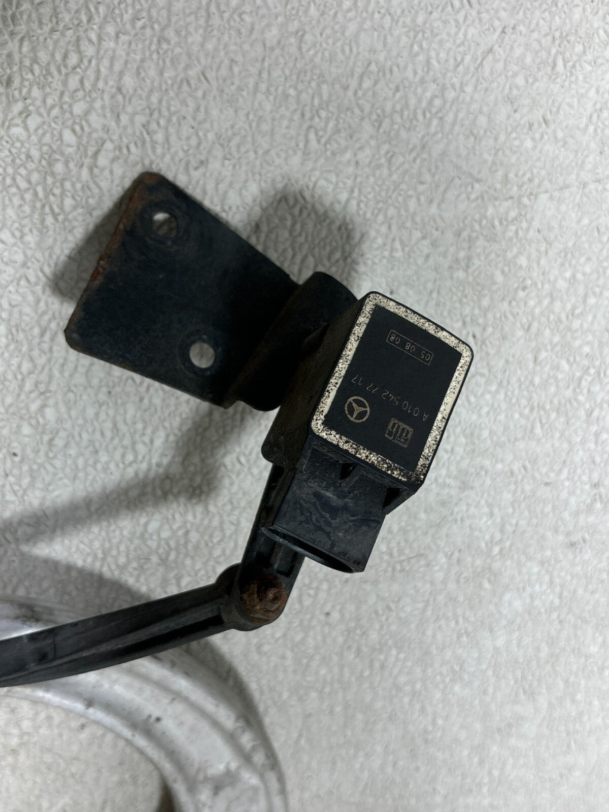 06-13 Mercedes X164 Gl450 Gl320 R350 Front Right Passenger Side Upper Control