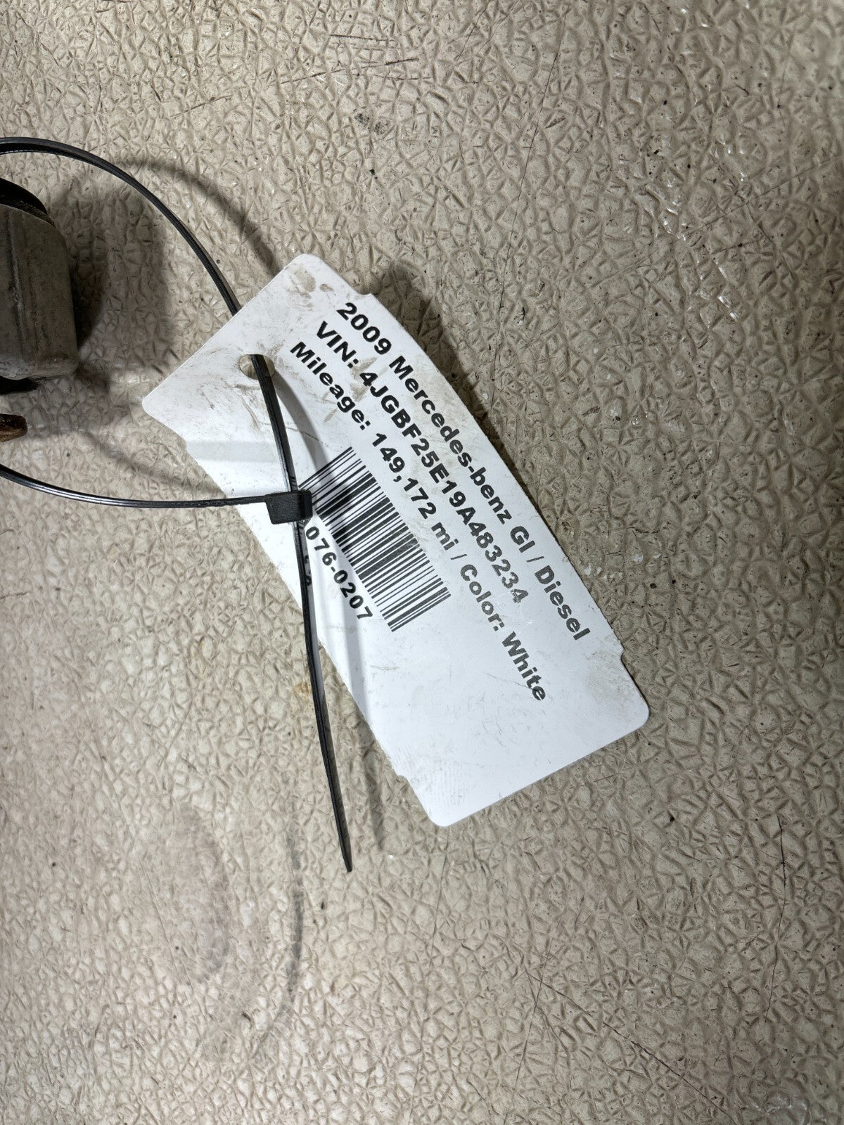 06-13 Mercedes X164 Gl450 Gl320 R350 Front Right Passenger Side Upper Control