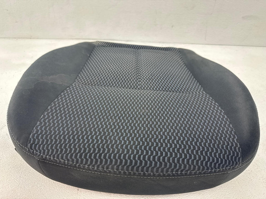 15 Nissan Versa Hatchback Front Left Lower Seat Bottom Cushion Oem