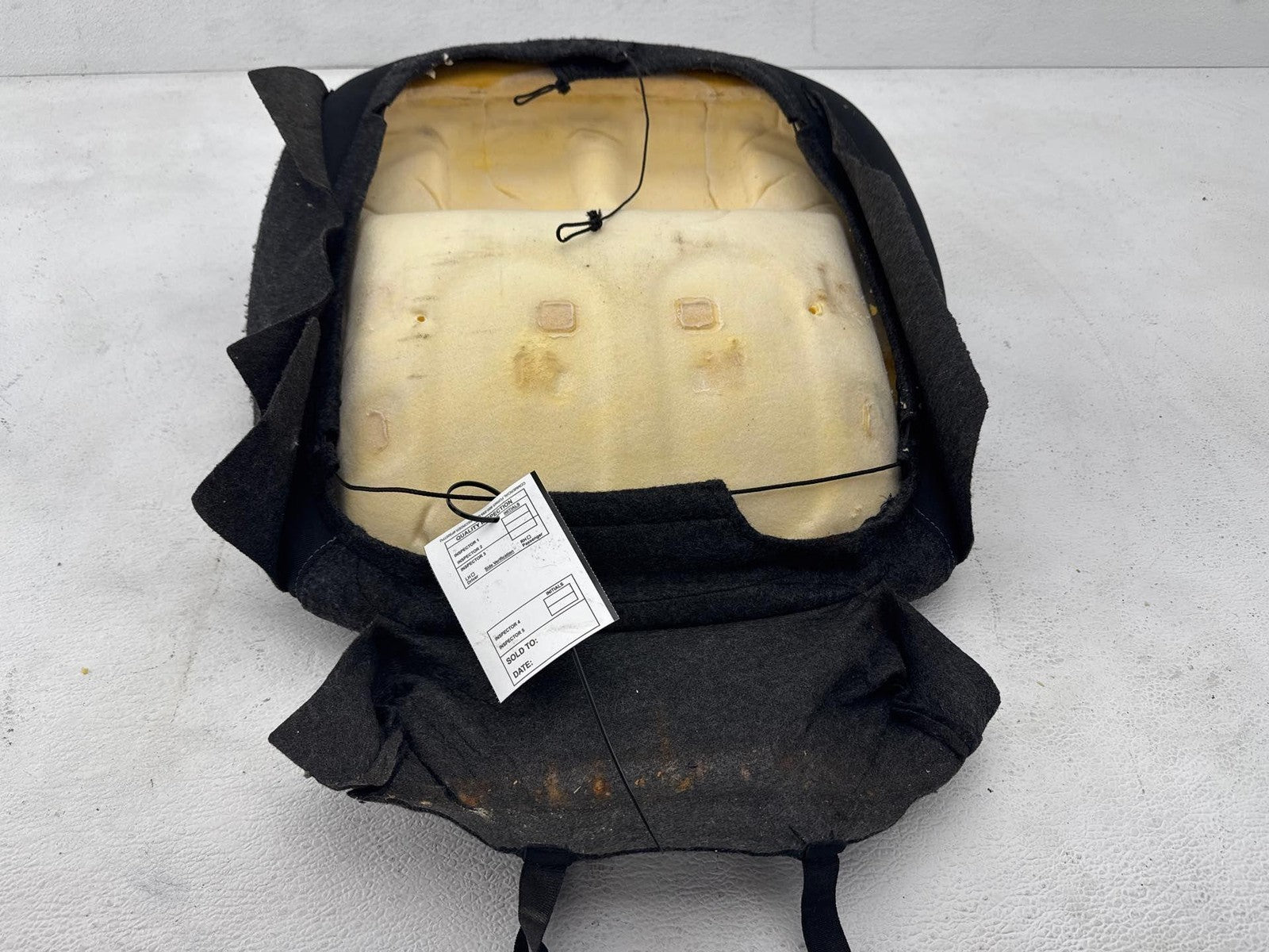 15 Nissan Versa Hatchback Front Left Lower Seat Bottom Cushion Oem