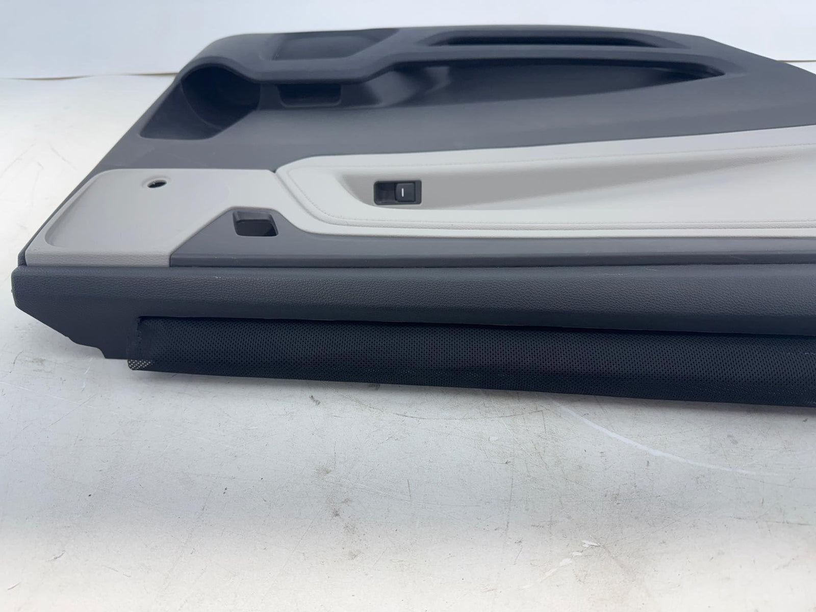 18-24 Honda Odyssey Rear Left Driver Side Slide Interior Door Panel Trim Oem