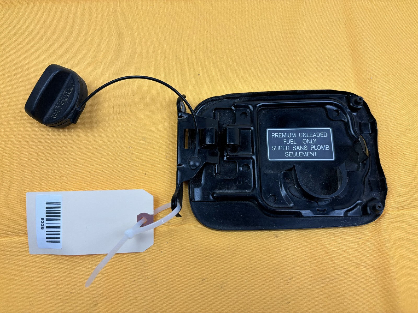 14-15 Infiniti Q50 - Fuel Filler Door Lid Gas Tank Cover Moonlight White