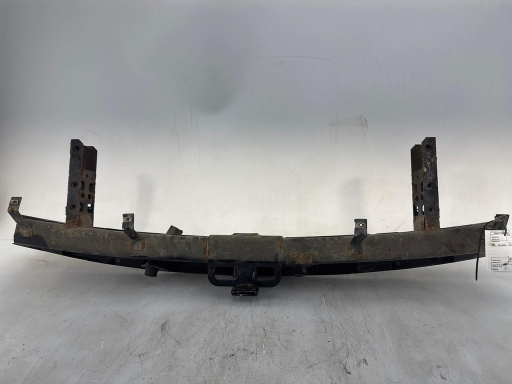 15-20 Gmc Yukon Xl 1500 Rear Bumper Trailer Hitch Impact Bar Beam Oem