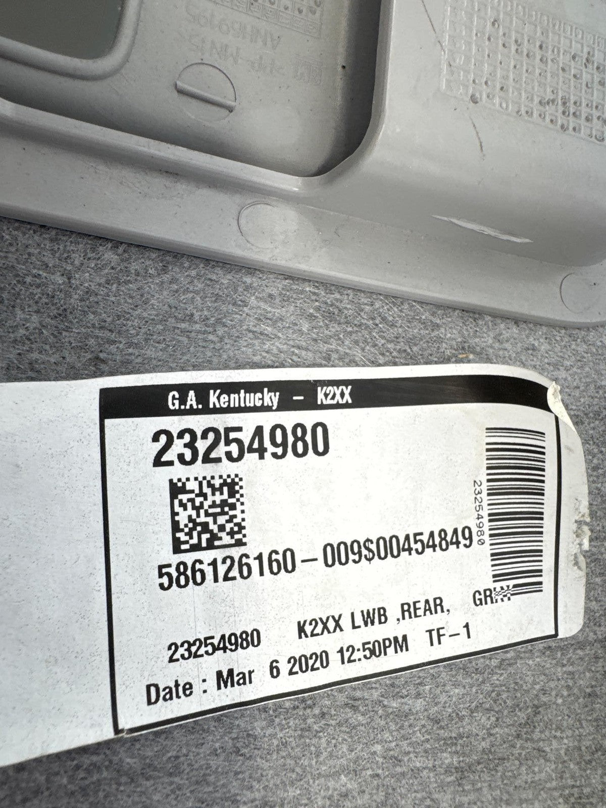 15-20 Gmc Yukon Xl 1500 Rear Roof Headliner Ceiling Panel Trim Cover Oem