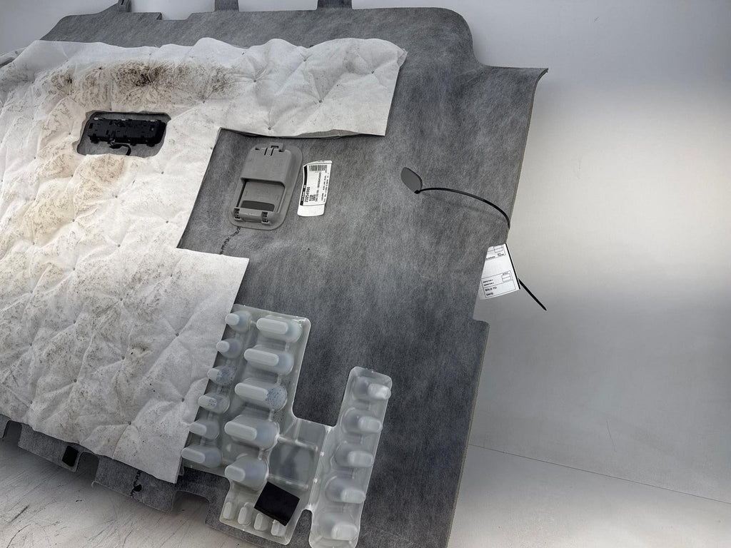 15-20 Gmc Yukon Xl 1500 Rear Roof Headliner Ceiling Panel Trim Cover Oem