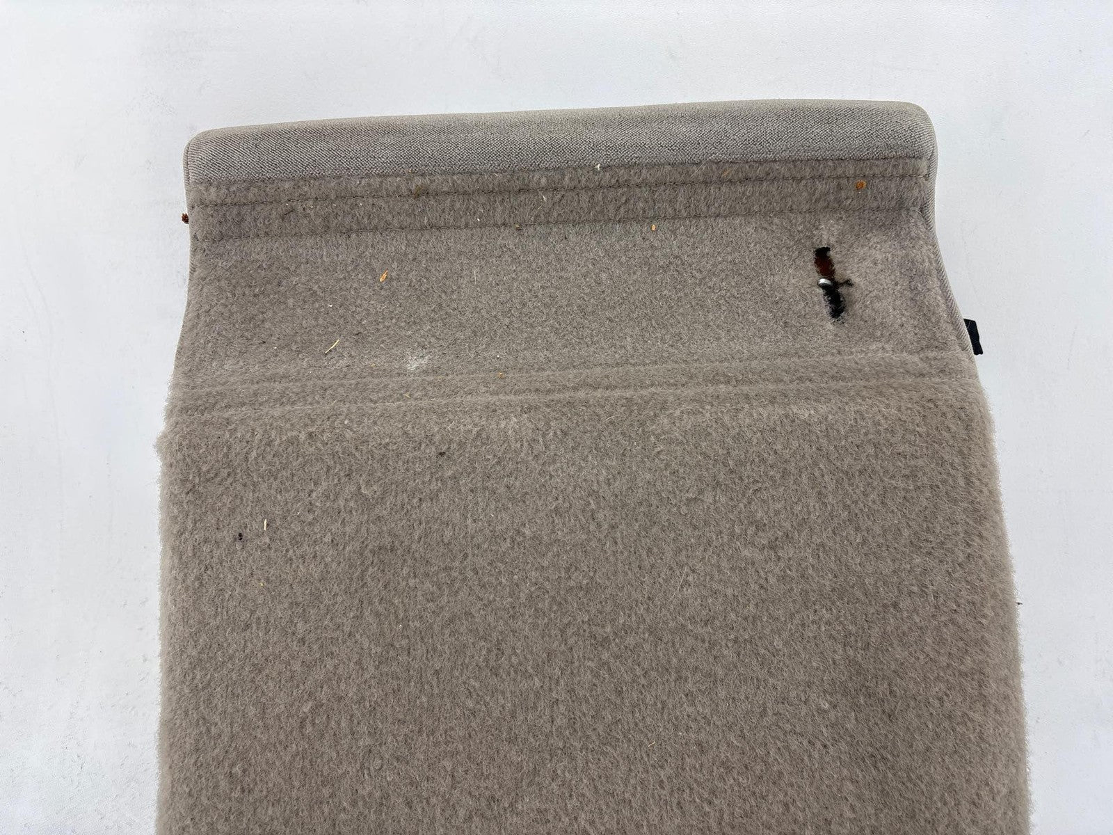 2000 Saturn Sw2 Rear Right Upper Seat Cushion Oem